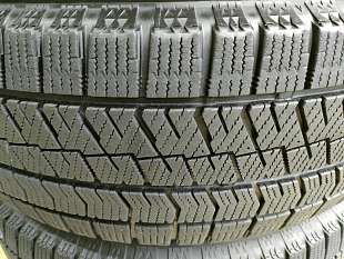 215-65-16  Bridgestone Blizzak VRX2 