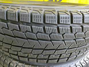 215-70-16  Yokohama Ice Guard G075
