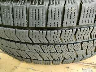 215-65-16  Bridgestone Blizzak VRX2 