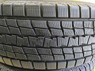 225-65-17  Goodyear Ice Navi SUV