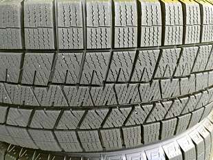  215-60-17  Dunlop Winter Maxx 03