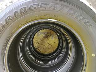 225-70-16 Bridgestone Dueler H/L 850