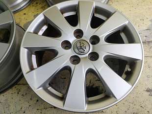 Оригинальные диски Toyota Camry 16