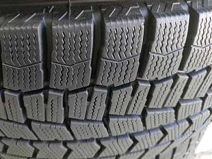 215-60-17  Dunlop Winter Maxx WM02